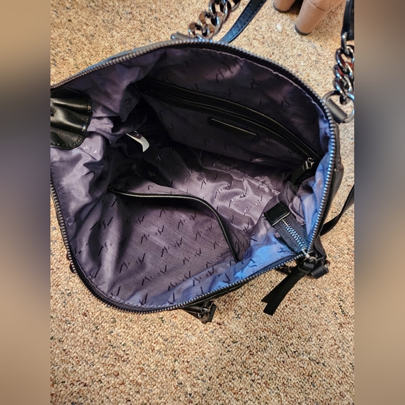 Simply Vera Vera Wang Graham Soft Satchel Bag - Picture 5 of 10